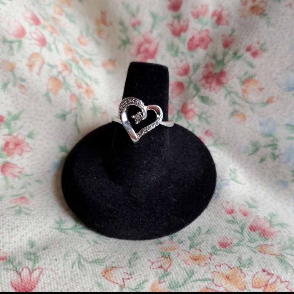 Sterling Diamond Heart Scrolled Ring - Picture 2 of 16